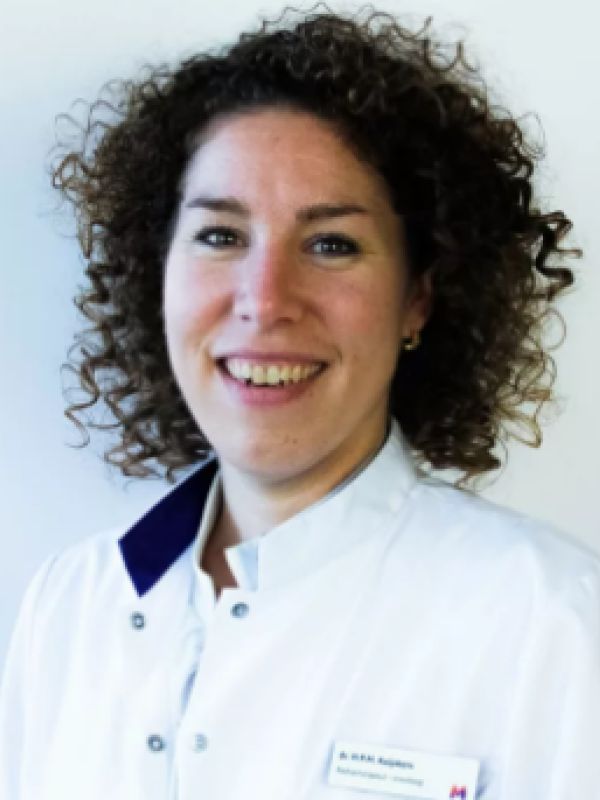 Nienke Kuijsters
