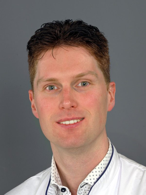 Dr. L.C. Steggink