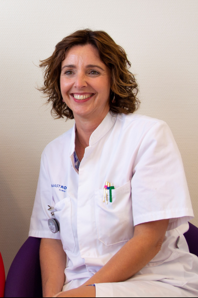 Dr. D. Eekers