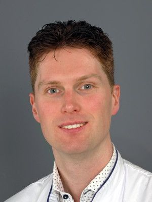Dr. L.C. Steggink